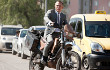 Kerennya James Bond Naik Sepeda Motor di 'Skyfall'