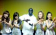 Wonder Girls Pamer Fotonya Bareng Akon