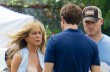 Jennifer Aniston 'Pamer' Bra Saat Syuting 'We're the Millers'
