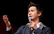 Delon Kolaborasi dengan Girlband di Album Baru