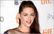 Kristen Stewart Merasa Layak Bintangi 'On The Road'