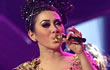 Syahrini Terbang 10 Meter Di HUT SCTV Ke-22