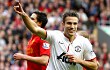Van Persie Jawara, Jonjo Shelvey Ngamuk di Laga Mu vs Liverpool