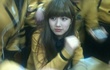 Foto Suzy miss A Dirubung Teman Sekolahnya