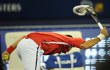 Novak Djokovic dan Murray Bengkokkan Raket Ketika Tanding di Shanghai