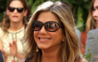 Jennifer Aniston Pamer Cincin Tunangannya
