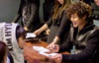 Kim Hyun Joong Tunjukkan Tata Krama Tinggi pada Fans Jepang