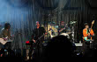 Weezer Nostalgia Debut Album di Konser Jakarta