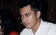 Hati Ibu Eza Gionino Terluka Melihat Putranya Ditahan