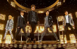 SHINee Pukau Penonton 'Inkigayo' dengan Konsep Keemasan