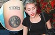 Miley Cyrus Tambah Koleksi Tato Baru