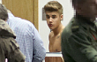 Justin Bieber Topless di Bandara, Dilaporkan Serang Tetangga