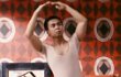Kocaknya Raditya Dika Jadi Miko di Trailer 'Cinta Dalam Kardus'