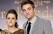 Kunjungi Stan Tato, Kristen Rayakan Ultah Makan Malam Bareng Rob Pattinson