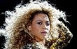 Ayah Amy Winehouse Tak Senang Beyonce Nyanyikan Lagu Putrinya