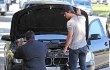 Malunya Taylor Lautner Mobil Mogok di Depan Hotel Mewah