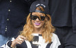Rihanna Sedih Sekaligus Bahagia Kenang Kematian Nenek