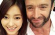 Senangnya Bora Sistar Selca Akrab Bareng Hugh Jackman
