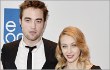 Robert Pattinson Digosipkan Cinlok dengan Sarah Gadon