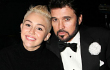 Ayah Tetap Dukung Walau Miley Cyrus Dihujat Karena Vulgar