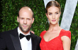 Rosie Huntington-Whiteley dan Jason Statham Saling Jaga Jarak