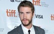 Liam Hemsworth Bantah Selingkuhi Miley Cyrus