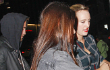 Robert Pattinson Nonton Konser Bareng 3 Cewek