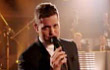 Michael Buble Rilis Video Musik 'You Make Me Feel So Young'