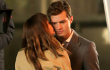Dakota Johnson Syuting Adegan Ciuman di Film Erotis '50 Shades'