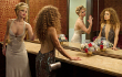 Amy Adams Bocorkan Adegan Ciumannya dengan Jennifer Lawrence
