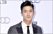 Siwon SuJu Masuk 10 Besar Seleb Paling Tampan 2013