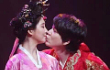 Kyuhyun SuJu Cium Seohyun SNSD di Pementasan Musikal