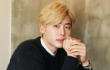 Lee Jong Suk Kesal Kim Woo Bin Ogah Mintakan Tanda Tangan Idolanya