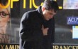 Robert Pattinson Basah-Basahan di Lokasi Syuting Film 'Life'