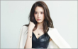 Yoona SNSD Seksi Pamer Kulit Kenakan Perhiasan Cartier