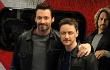 Diabadikan di Kereta Api, Hugh Jackman dan James McAvoy Yakin 'X-Men' Sukses