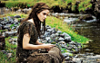 Emma Watson Suka Adegan Lindungi Bayinya di 'Noah', Tertarik 'Little Mermaid'