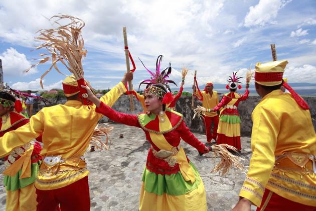 Nggak Nyangka 7 Tarian Tradisional Indonesia Ternyata 