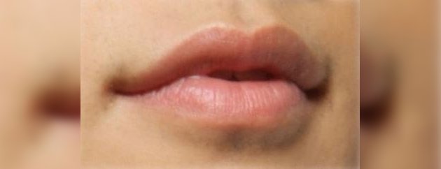 makeup sesuai bentuk bibir