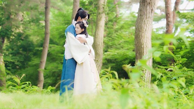 Woo Hee-Baek Ah Pelukan