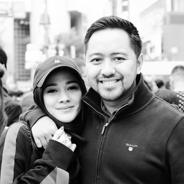 Manajer Syahrini 'Tegur' Hotman Sandaran Manja ke Pundak, Naysila