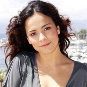 Alice Braga Profile Photo