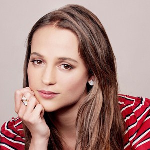 Alicia Vikander Profile Photo