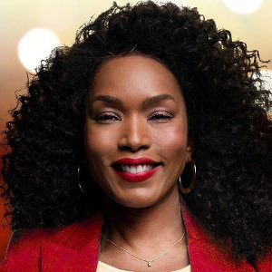 Angela Bassett Profile Photo