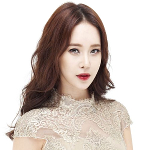 Baek Ji Young Profile Photo