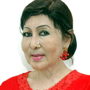 Ellya Khadam Profile Photo