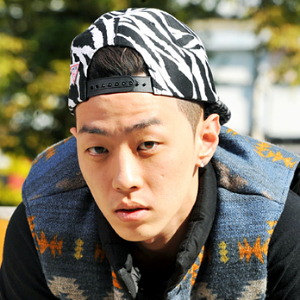 Profil GRAY yaitu Biodata, Profil Pribadi & Data Keluarga - WowKeren.com