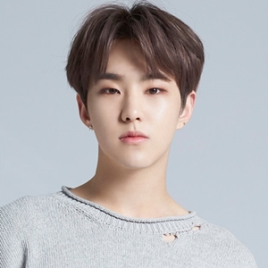 Hoshi Profile Photo