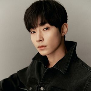 Foto Profil Hwang In Yeop - Korean Idol