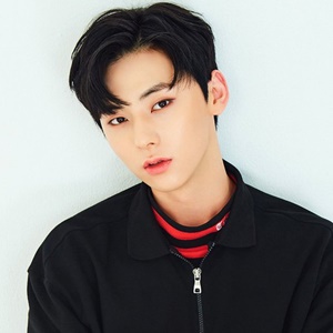 Hwang Minhyun Profile Photo